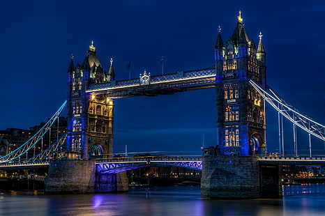 Royaume-Uni, Angleterre, Londres, pont, Tower Bridge, Royaume-Uni, Angleterre, Londres, ville, capitale, rivière, Tamise, Tower Bridge, nuit, lumières, bleu, ciel, Fond d'écran HD HD wallpaper