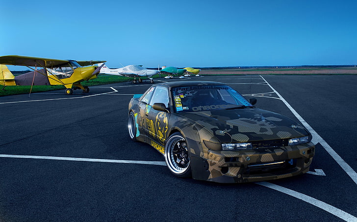 brown and black scar, Nissan, Nissan S13, nissan silvia, Nissan Silvia S13, S13, Silvia S13, JDM, JDM Lifestyle, Japanese cars, Norway, Stance, photography, airport, planes, evening, stars, Work Wheels, Japan, HD wallpaper