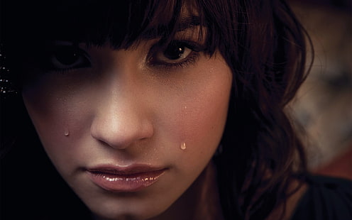 närbild foto Demi Lovato, Demi Lovato, gråter, ansikte, kvinnor, modell, tårar, HD tapet HD wallpaper
