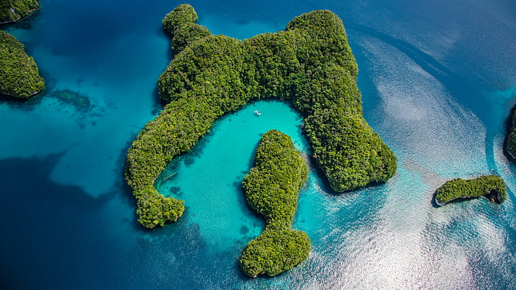 въздушна фотография на зелен остров със синьо море, Палау, Филипини, океан, острови, 8k, HD тапет