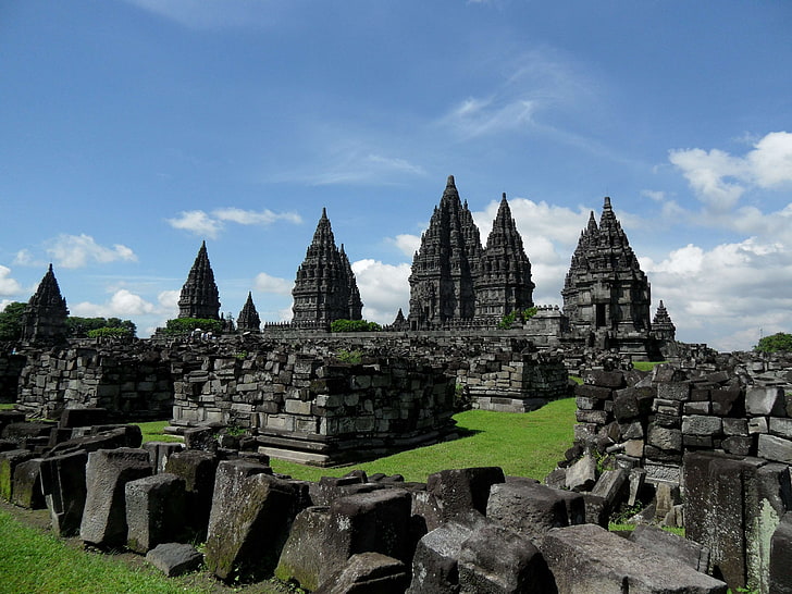ancient, archaeology, architecture, culture, daylight, famous, hinduism, historic, java, landmark, outdoors, prambanan, religion, ruins, stone, structure, temple, tourism, travel, world heritage, HD wallpaper