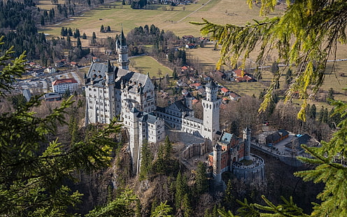 Neuschwanstein, castello, alberi, Baviera, Germania, Neuschwanstein, castello, alberi, Baviera, Germania, Sfondo HD HD wallpaper