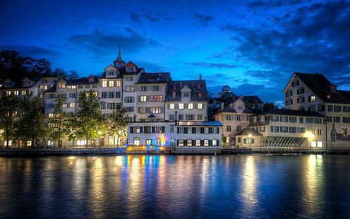 Zurique à noite, vista, adorável, edifícios, bonito, água, árvores, arquitetura, casa, pacífica, esplendor, rio, HD papel de parede HD wallpaper