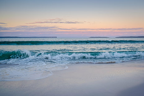 морские волны, плещущиеся на песчаном пляже, утреннее спокойствие, морские волны, песчаный пляж, Австралия, песчаный пляж, океан, свет, рассвет, красота, пейзаж, вода, побережье, море, пляж, природа, закат, береговая линия, волна, песок, лето, небо, синее, на природе, пейзажи, красота На природе, HD обои HD wallpaper
