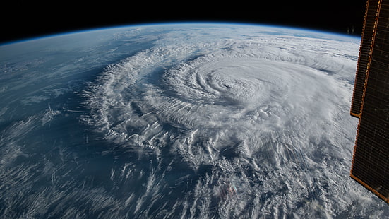nasa, orkan, tyfon, cyklon, storm, moln, hav, orkan florens, satellit, tropisk cyklon, atmosfär, jord, planet, rymdfotografering, katastrof, väder, HD tapet HD wallpaper