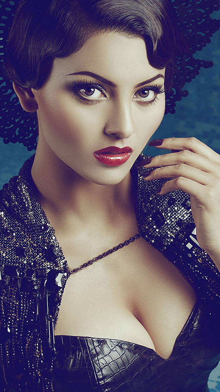 Urvashi Rautela 2015, women's red lipstick, Bollywood Celebrities, Female Celebrities, bollywood, actress, HD wallpaper