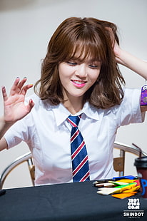 camisa branca de botão-up feminina, AOA, Jimin, ruiva, coreana, K-pop, HD papel de parede HD wallpaper