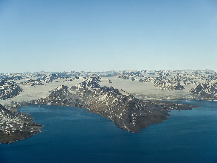 Svalbard, Noruega, imagen de montañas, Noruega, montañas, horizonte, orilla, el cielo, mar, Svalbard, Fondo de pantalla HD