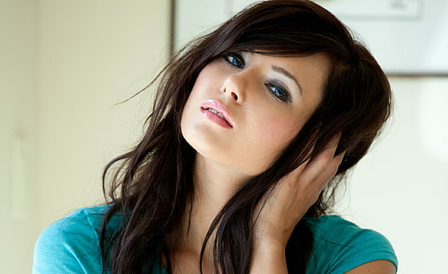 나타샤 벨, 핑크 립스틱, 셔츠, 파란 눈, 얼굴, 여자, HD 배경 화면 HD wallpaper