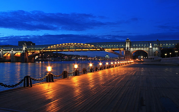 moscow bridge pushkin embankment night-city photog.., brown wooden flooring, HD wallpaper