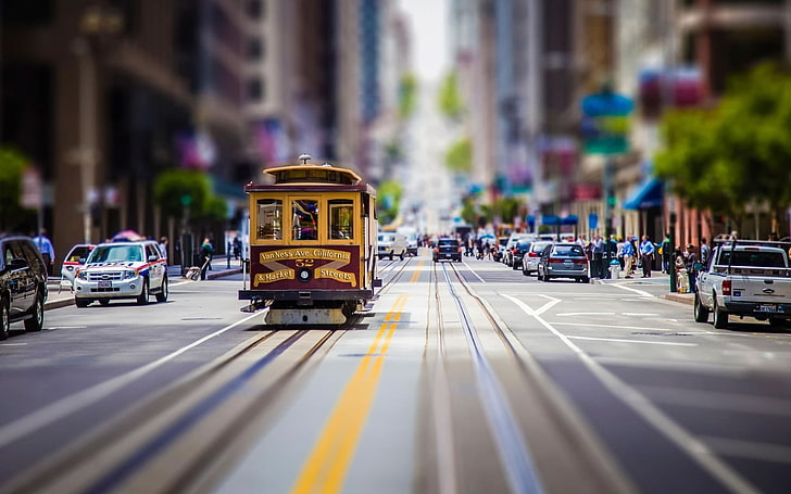 san francisco vintage tram-photography HD wallpape.., yellow and red train, HD wallpaper