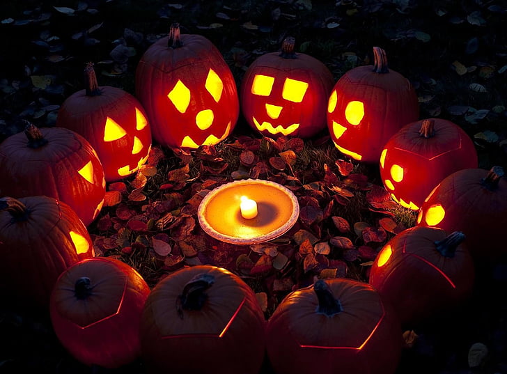 arts, candle, circle, fire, grimace, halloween, holiday, lanterns, leaves, pumpkin, HD wallpaper