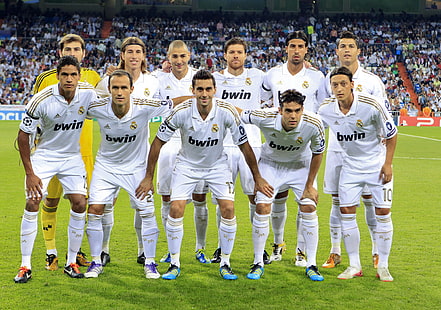 foto tim sepak bola, tim, Real Madrid, ronaldo, alonso, ozil, arbeloa, benzema, kaka, casillas, s.ramos, cr7, khedira, carvalho, varan, Wallpaper HD HD wallpaper