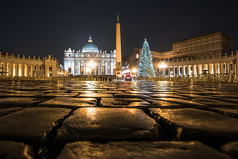 cathedral, christmas, city, colonnade, italy, lights, monument, night, rome, square, tree, vatican, HD wallpaper HD wallpaper