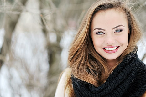 Зимняя улыбка !?, красивая, зима, девушка, улыбка, счастье, HD обои HD wallpaper