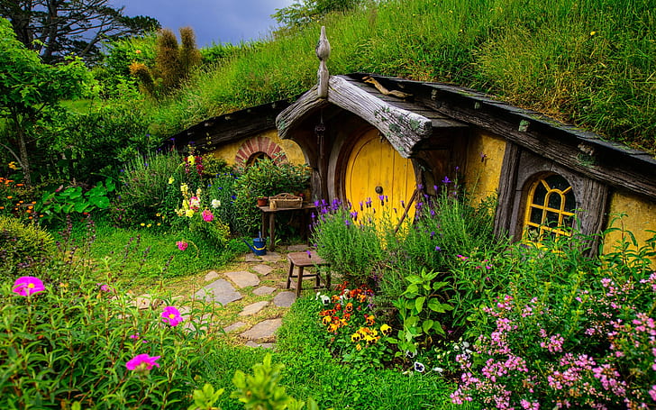 Seigneur des anneaux, maison Hobbit, colline, fleurs, herbe, Seigneur, anneaux, Hobbit, maison, colline, fleurs, herbe, Fond d'écran HD