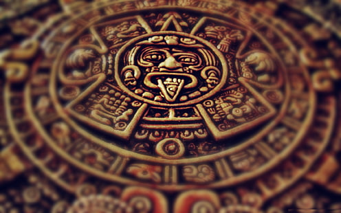 gold-colored accessory, Aztec, gold, depth of field, metal, zoma, calendar, sculpture, Mexico, macro, artwork, brown, HD wallpaper HD wallpaper
