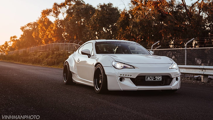 white sports coupe, white Hyundai 5-door hatchback, Toyota GT-86, JDM, Japanese cars, Toyota, tuning, car, road, trees, white cars, front angle view, Rocket Bunny, HD wallpaper