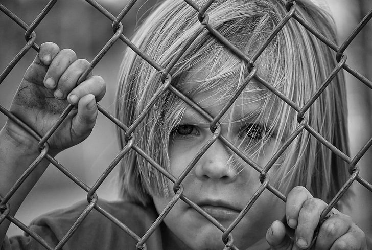 boy, chain link, child, childhood, cute, expression, face, fence, kid, looking, male, outdoors, playing, portrait, young, youth, HD wallpaper