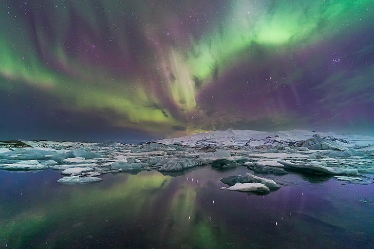 fotografia di Northern Lights, Lagoon, Lightshow, Jökulsárlón, Islanda, fotografia, Northern Lights, glaciale, iceberg, aurora boreale, acqua, riflessi, stelle, cielo notturno, paesaggio notturno, paesaggio, natura, artico, islanda, notte, blu, Sfondo HD