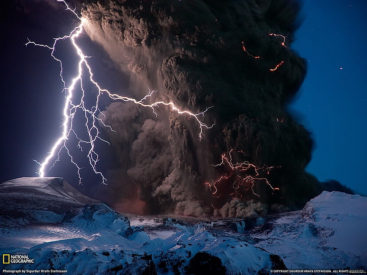 captura de pantalla de un rayo, National Geographic, cenizas, rayos, volcán, naturaleza, erupciones, Fondo de pantalla HD
