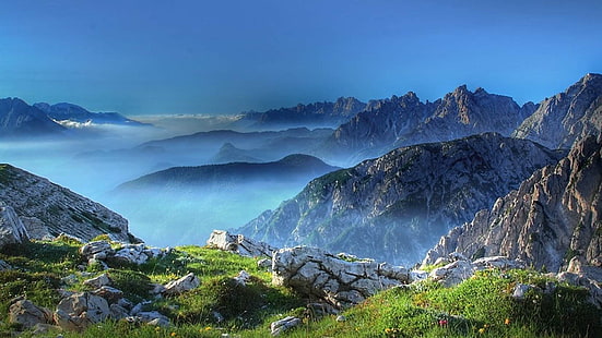 Nascer do sol montanhas distantes picos rochosos manhã nevoeiro paisagem papel de parede Hd 1920 × 1080, HD papel de parede HD wallpaper