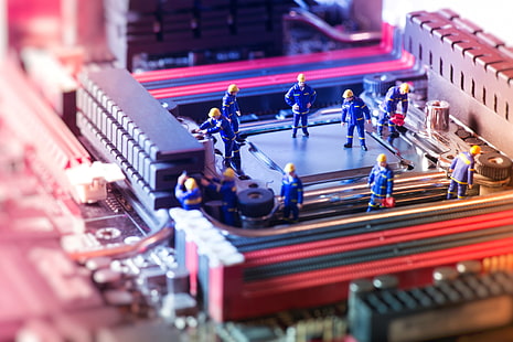 computer processor with people in blue clothes miniature, doll, motherboards, cleaning, HD wallpaper HD wallpaper