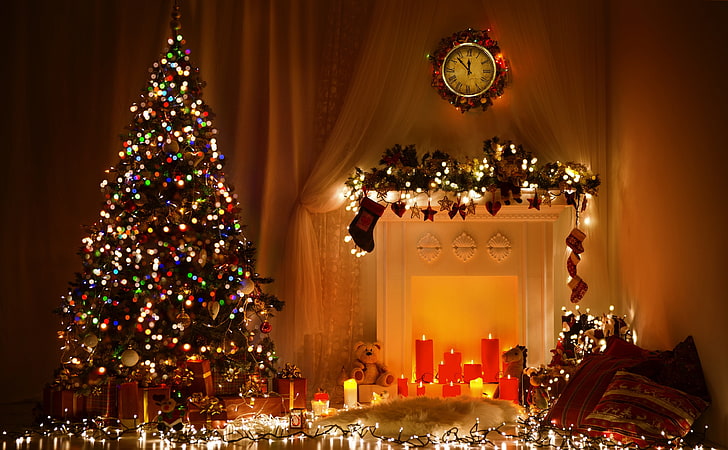2015 Selamat Tahun Baru, dekorasi pohon Natal merah dan putih, Liburan, Tahun Baru, Lampu, Cantik, Musim Dingin, Malam, Latar Belakang, Tahun, Liburan, Rayakan, pohon natal, 2015, Wallpaper HD