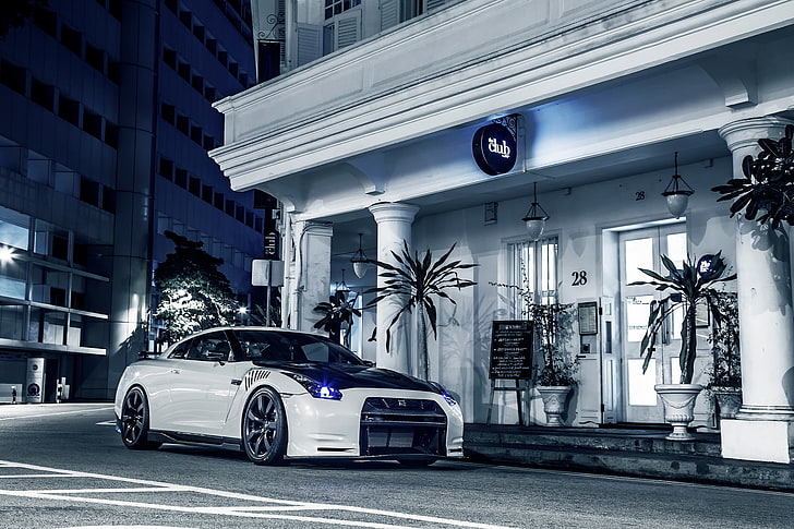 white coupe, night, the city, lights, tuning, club, Nissan, gt-r, the hotel, HD wallpaper