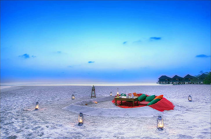 Coucher de soleil romantique pique-nique sur la plage, île, soirée, exotique, îles, tropical, dîner, coucher de soleil, plage, Polynésie, sable, pique-nique, crépuscule, nourriture, repas, para, Fond d'écran HD