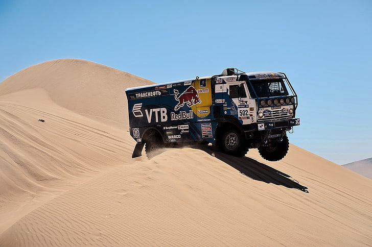 blue and white VTB Red Bull truck, desert, truck, rally, KAMAZ, Paris-Dakar, KAMAZ-master, HD wallpaper