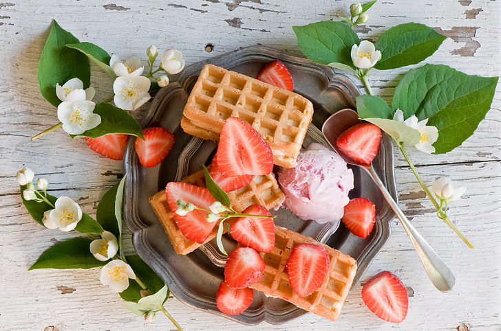 waffles and strawberries, strawberries, food, HD wallpaper
