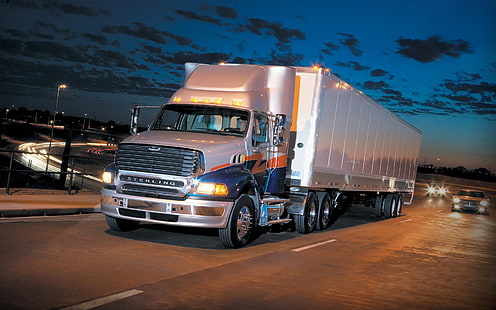 camiones, camiones, carreteras, tráfico, vehículos, noche, larga exposición, Fondo de pantalla HD HD wallpaper