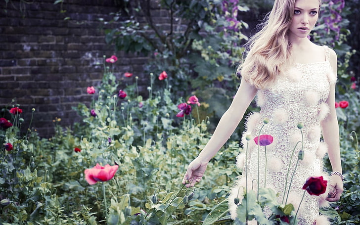 biało-różowa tkanina w kwiaty, Amanda Seyfried, Tapety HD