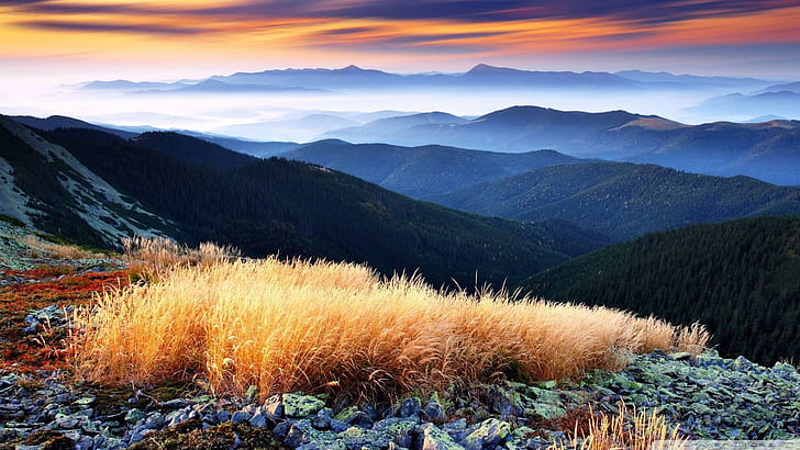 ทิวทัศน์ภูเขาที่สวยงามหินภูเขาหญ้าเมฆธรรมชาติและภูมิทัศน์, วอลล์เปเปอร์ HD