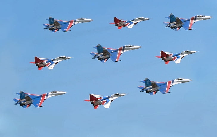 blue-red-and-white fighter aircrafts, The sky, Fighter, Day, Aviation, A lot, Multipurpose, Swifts, MiG 29, Su 27, Russian Knights, The Fourth Generation, HD wallpaper