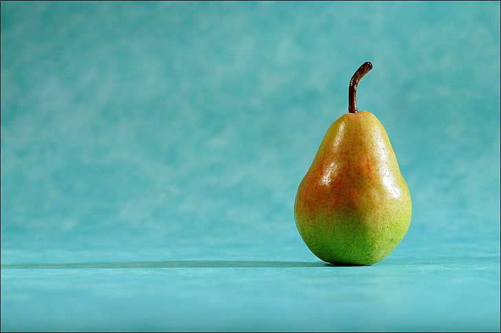 aqua, background, color, delicious, depth of field, diet, focus, food, fresh, fruit, healthy, juicy, light, natural, nutrition, organic, pear, ripe, selective, shallow, skin, snack, stalk, sweet, tasty, vegan, HD wallpaper