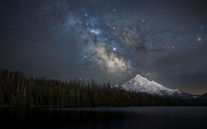 landscape photography of body of water and mountain, nature, landscape, snowy peak, forest, lake, starry night, Milky Way, mountains, galaxy, long exposure, Mount Hood, Oregon, HD wallpaper