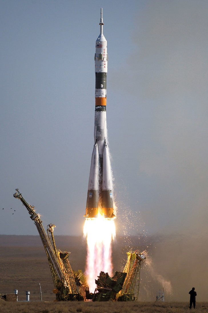 gray rocketship, rocket, technology, Roscosmos, Soyuz, NASA, HD wallpaper