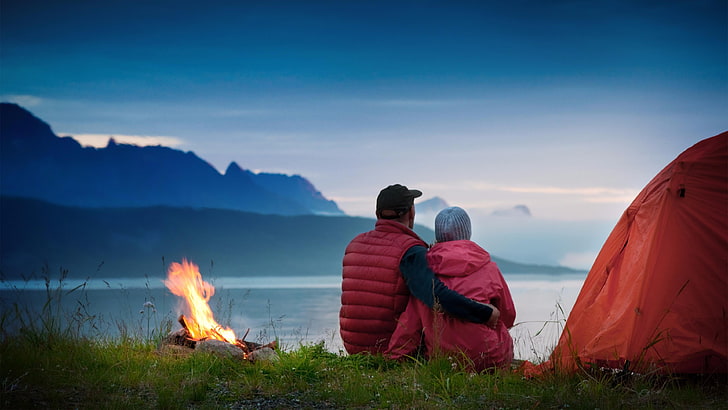 tent, couple, panorama, bank, lakeside, camping, camp, romantic, campfire, campsite, peaceful, outdoor, harmony, HD wallpaper