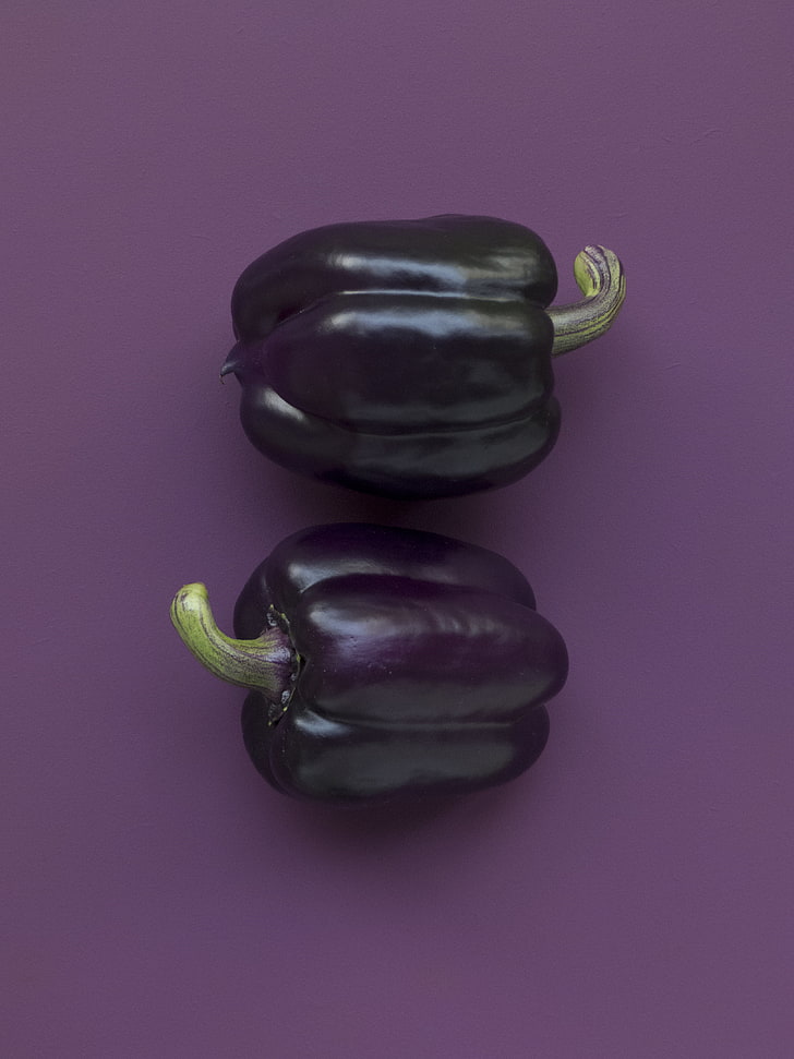 zwei schwarze Gemüse, Pfeffer, Gemüse, lila, HD-Hintergrundbild, Handy-Hintergrundbild