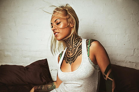 tatuagem, decote, piercing, nariz trespassado, Teya Salat, lábio trespassado, HD papel de parede HD wallpaper