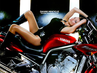 dziewczyna na rowerze Yamaha Motocykle Yamaha HD Sztuka, dziewczyna, rower, model, Tapety HD HD wallpaper