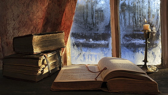 drewno, martwa natura, okno, książki, meble, martwa natura, książka, świeca, światło, zima, antyk, Tapety HD HD wallpaper