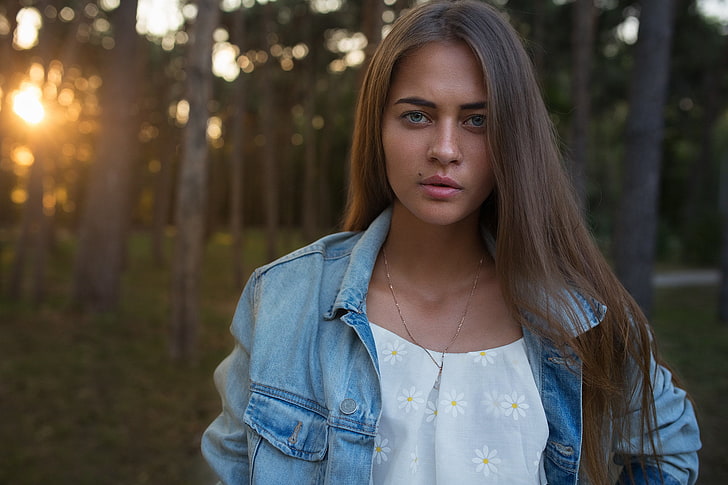 женщины, Дмитрий Сн, портрет, джинсовая ткань, деревья, голубые глаза, закат, брюнетка, HD обои