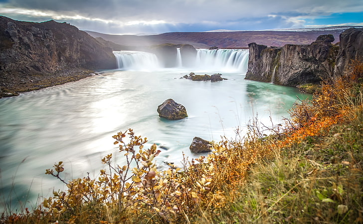 Исландия, водопад Godafoss, зелени водопади, Европа, Исландия, Пътуване, Природа, Пейзаж, Декорация, Водопад, Вулканичен, Спектакъл, Обиколка, посещение, забележителности, туризъм, godafoss, екотуризъм, HD тапет