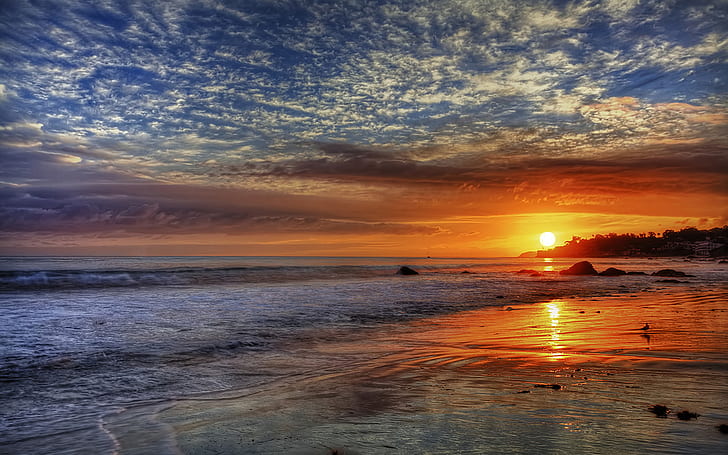 Залез Червено небе Облаци Морски вълни Пясъчен плаж в Малибу, Калифорния, Съединени щати Hd Desktop Wallpaper 1920 × 1200, HD тапет