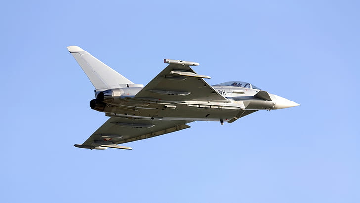 Многоцелевой истребитель Eurofighter Typhoon, серый боевой самолет, Многоцелевой истребитель Eurofighter Typhoon, HD обои