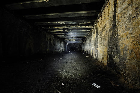 brown concrete wall, tunnel, dark, flashlight, night, sewers, HD wallpaper HD wallpaper