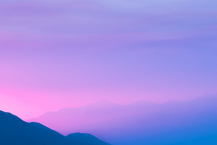 Sonnenunterganglandschaft, Berge, nebelig, purpurroter Himmel, Sonnenuntergang, Schattenbild, HD, 4K, HD-Hintergrundbild